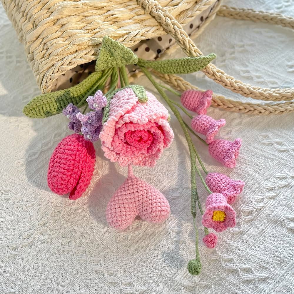 ‪❤︎ ℳ ‪‪❤︎‬ JOMODECOR Handmade Crochet Rose Heart Bouquet, Knitted